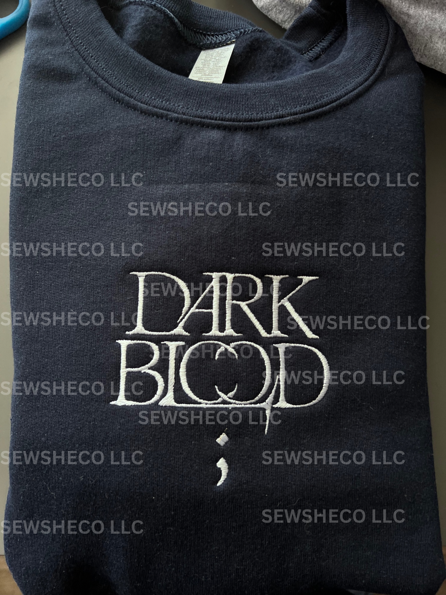 Enha Dark Blood Sweatshirt